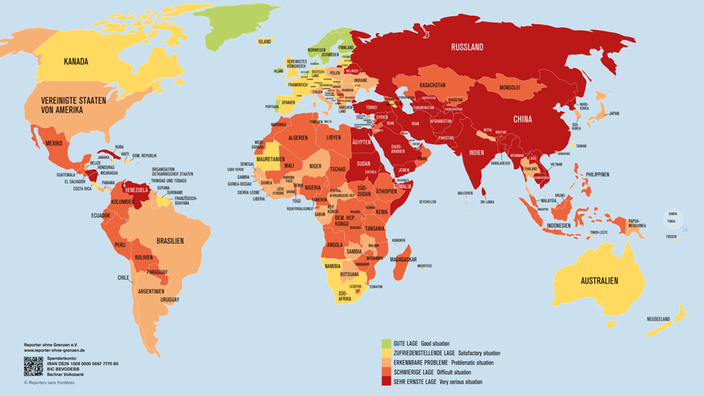 Auf einer Weltkarte ist in verschiedenen Farben die Lage der Pressefreiheit in den einzelnen Staaten der Erde zu sehen