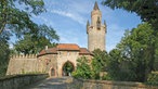 Eingangstor und Turm der Burg Friedberg