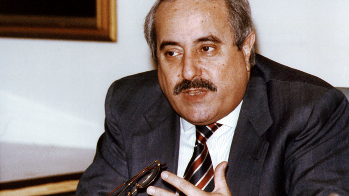 Giovanni Falcone am Schreibtisch